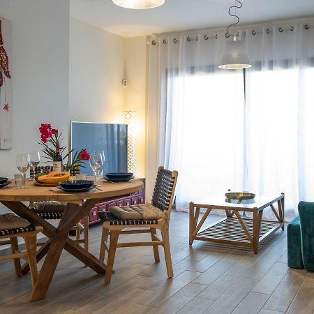 Green View Luxury Apartment: Beachfront Golf Retreat Caleta De Fuste Exterior photo