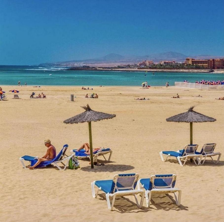Green View Luxury Apartment: Beachfront Golf Retreat Caleta De Fuste Exterior photo